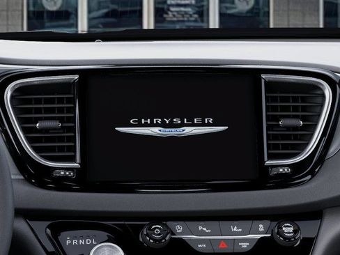 Used 2026 Chrysler Voyager LX FWD image 18
