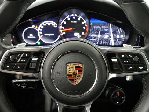 Used 2023 Porsche Cayenne S image 17