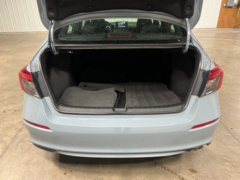 Used 2023 Honda Civic Sport image 11