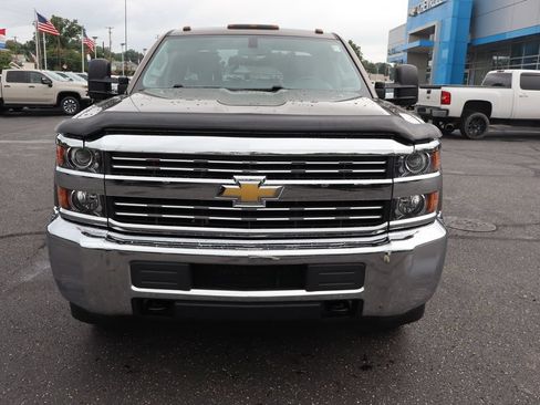 Used 2015 Chevrolet Silverado 3500 W/T AWD/4WD image 23