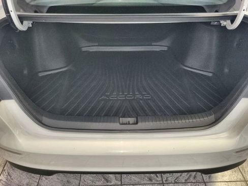 Used 2023 Honda Accord LX image 23