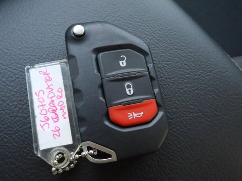 New 2026 Jeep Gladiator Sport image 30