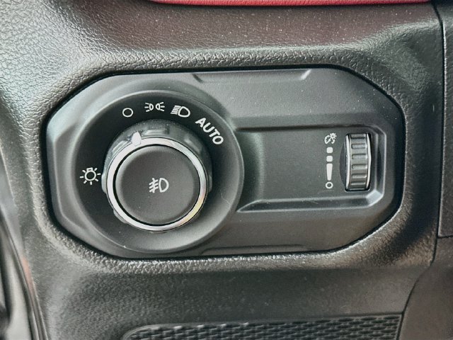 Used 2023 Jeep Wrangler Unlimited Rubicon 392 AWD/4WD image 14
