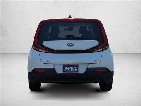 Used 2020 Kia Soul S image 6