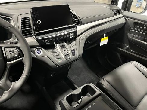 New 2026 Honda Odyssey EX-L image 17