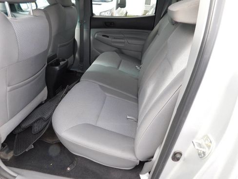 Used 2013 Toyota Tacoma 4x4 Double Cab w/ TRD Sport Pkg image 15