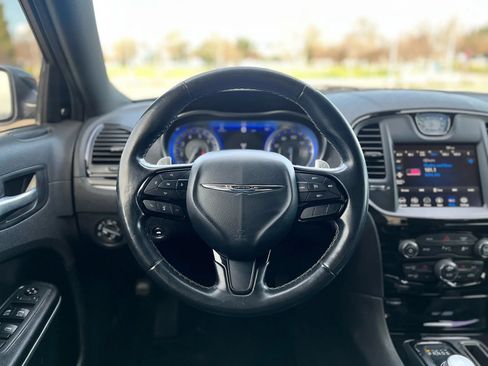 Used 2021 Chrysler 300 S RWD image 15