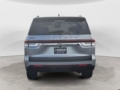 Used 2024 Lincoln Navigator Black Label AWD/4WD image 4