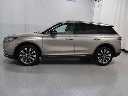 Used 2021 Lincoln Corsair Reserve w/ Equipment Group 201A AWD/4WD image 2