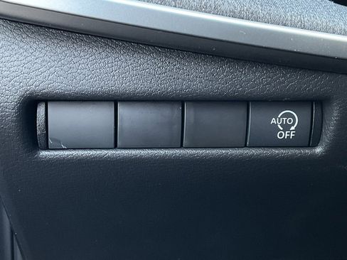 New 2026 Nissan Kicks S image 25