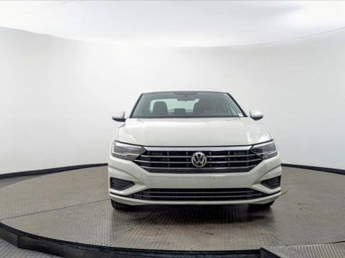 Used 2019 Volkswagen Jetta S w/ Driver Assistance Package image 12