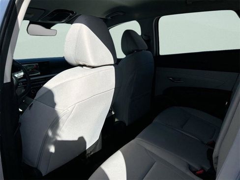 New 2026 Hyundai Tucson SEL image 22