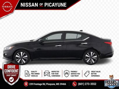 Certified 2022 Nissan Altima 2.5 SV