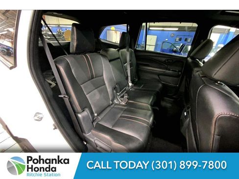 Used 2022 Honda Pilot TrailSport image 19