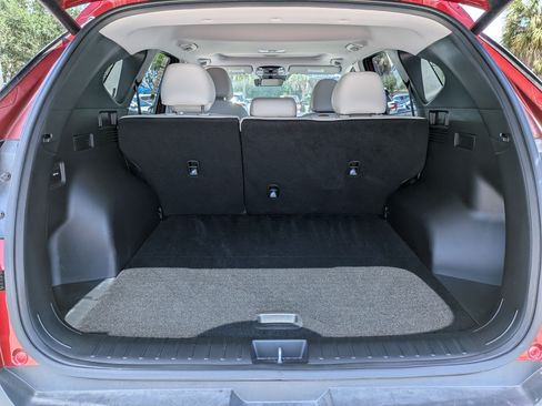 Used 2025 Hyundai Tucson SEL FWD image 14