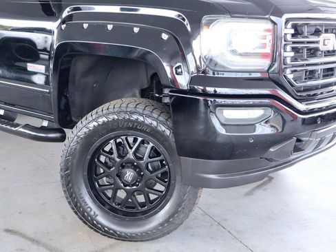 Used 2017 GMC Sierra 1500 SLT AWD/4WD image 4