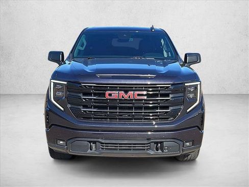Used 2024 GMC Sierra 1500 Elevation AWD/4WD image 2