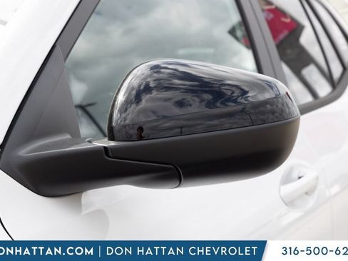 New 2026 Chevrolet Trax LT w/ Driver Confidence Package FWD image 26