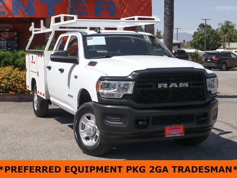 Used 2022 RAM 2500 Tradesman w/ Protection Group AWD/4WD image 2