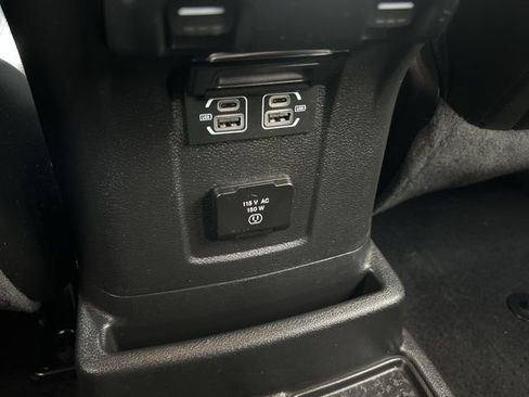 Used 2021 Jeep Wrangler Unlimited Sahara w/ Cold Weather Group image 26