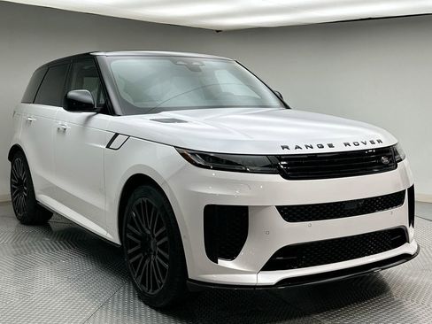 New 2026 Land Rover Range Rover Sport SV image 15