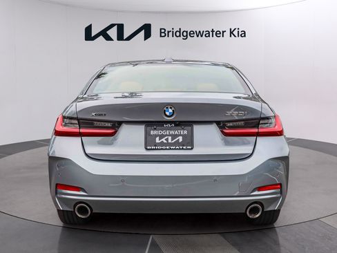 Used 2023 BMW 330i xDrive Sedan w/ Premium Package AWD/4WD image 5