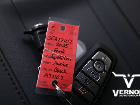 New 2025 Ford Expedition Max Active image 34