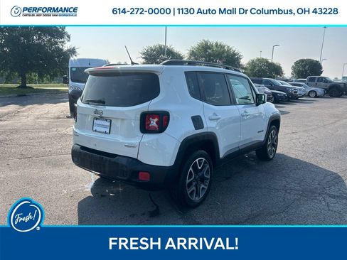 Used 2017 Jeep Renegade Latitude w/ Cold Weather Group AWD/4WD image 4