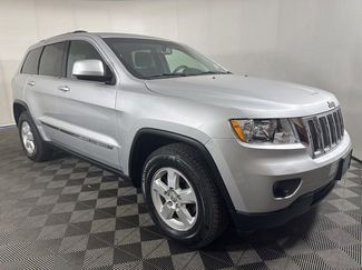 Used 2013 Jeep Grand Cherokee Laredo w/ Laredo E Group image 1