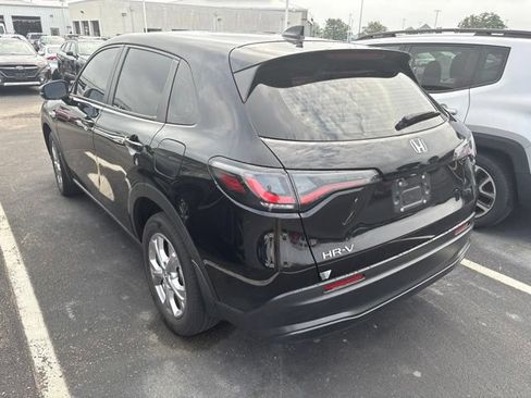Used 2023 Honda HR-V LX image 4