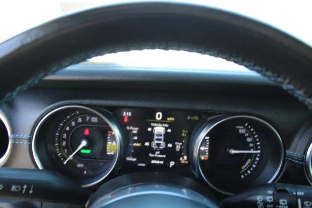 Used 2022 Jeep Wrangler Unlimited Rubicon 4xe AWD/4WD image 22