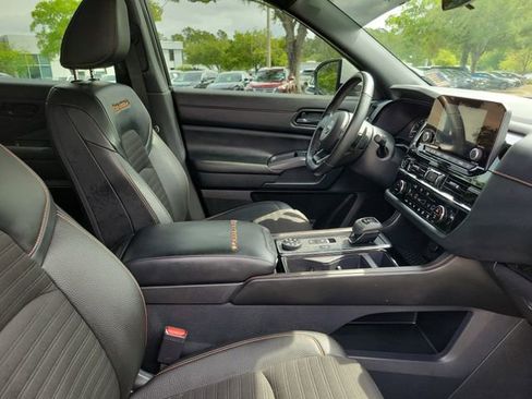Used 2024 Nissan Pathfinder Rock Creek AWD/4WD image 35