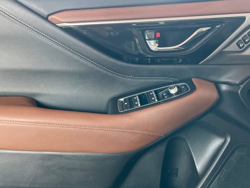 Used 2021 Subaru Outback Touring image 12