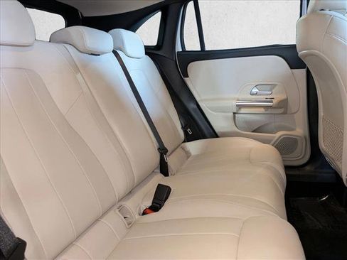 Certified 2022 Mercedes-Benz GLA 250 GLA 250 image 21