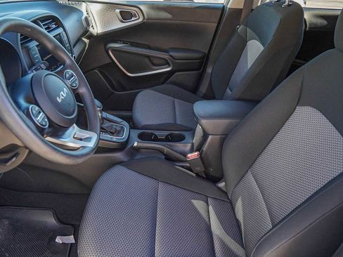 Certified 2024 Kia Soul LX w/ Option Group 015 image 10