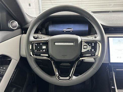 New 2026 Land Rover Range Rover Evoque S image 14