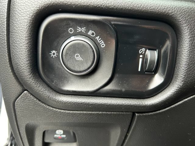 Used 2021 RAM 1500 Tradesman AWD/4WD image 17