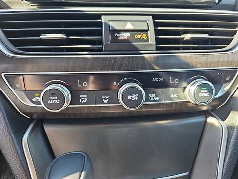 Used 2020 Honda Accord EX-L image 24