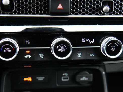 Used 2022 Honda Civic Sport image 22