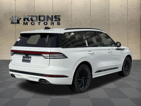 New 2026 Lincoln Aviator Reserve image 4