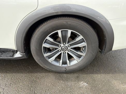 Used 2019 Nissan Armada SL w/ Premium Package RWD image 28
