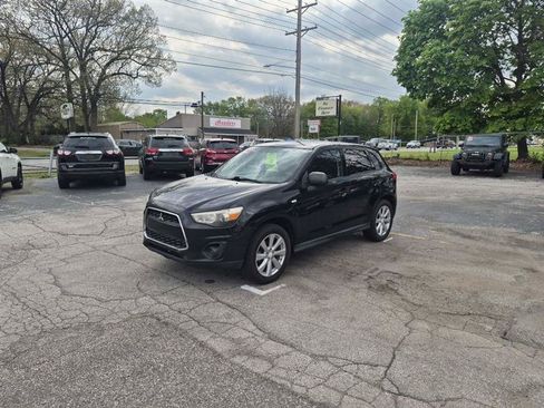 Used 2014 Mitsubishi Outlander Sport ES FWD image 1