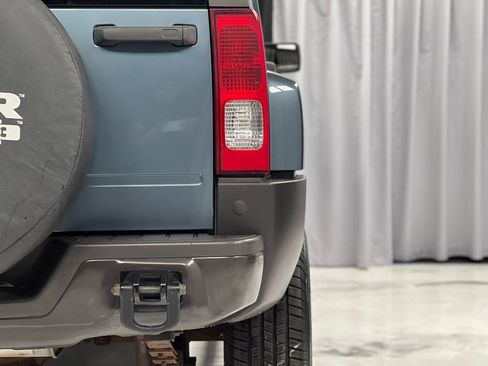 Used 2006 HUMMER H3 Luxury image 15