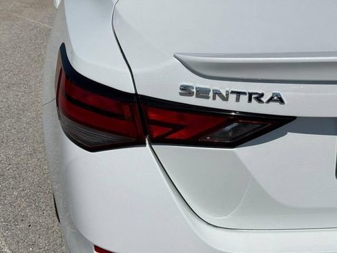 Used 2020 Nissan Sentra SR FWD image 8