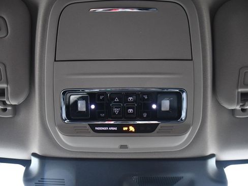 Used 2026 Lincoln Corsair Premiere image 28