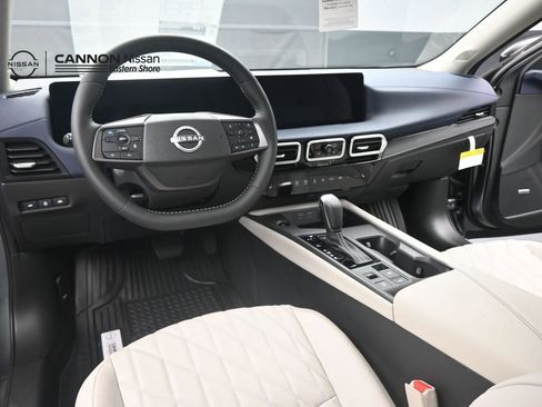 New 2026 Nissan Sentra SL FWD image 17