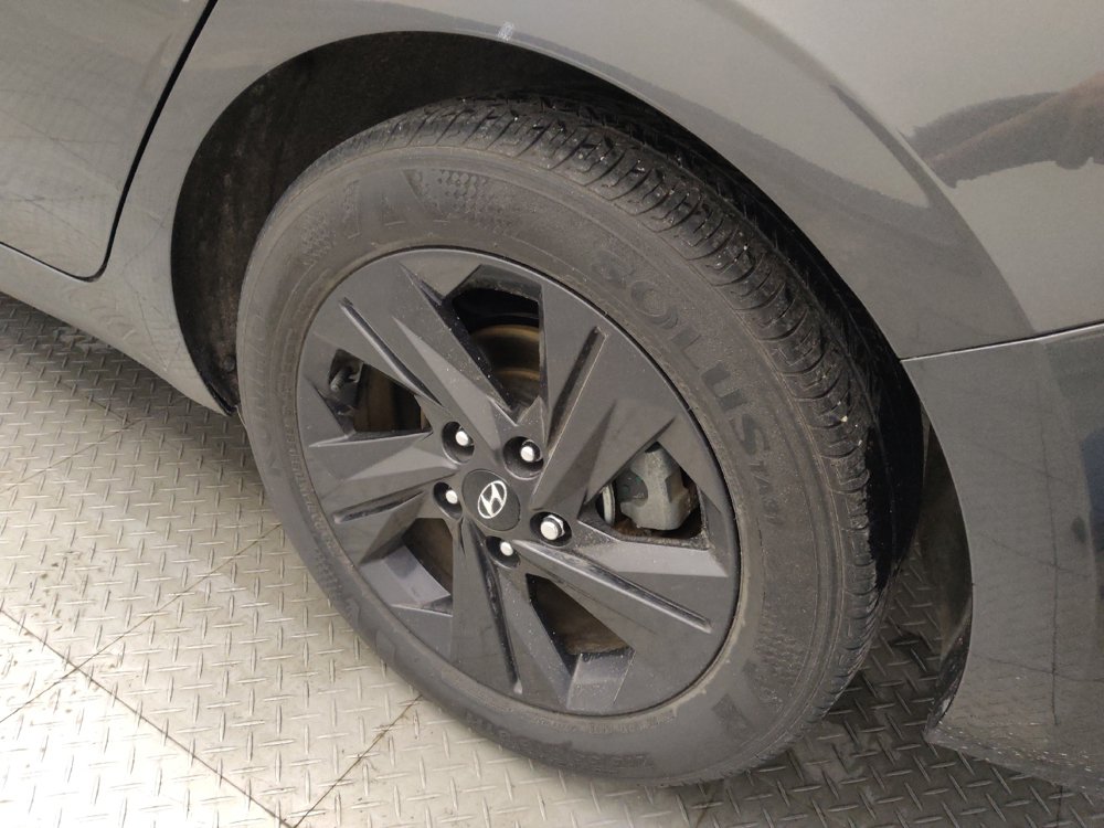 Used 2021 Hyundai Elantra SEL w/ Convenience Package FWD image 31
