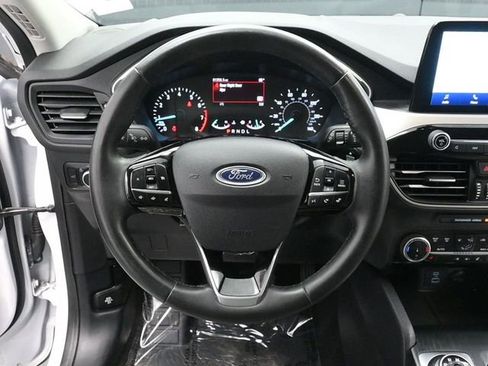 Used 2022 Ford Escape SE w/ Convenience Package image 19