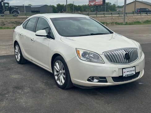 Used 2013 Buick Verano FWD image 35
