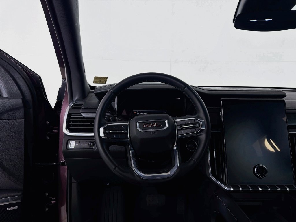 Used 2025 GMC Acadia Elevation AWD/4WD image 20